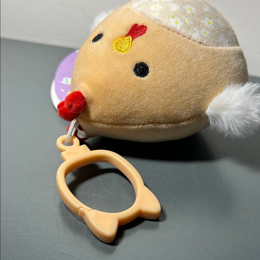 Squishmallows Rutie Chicken Plush Clip- - Picture 2 of 4